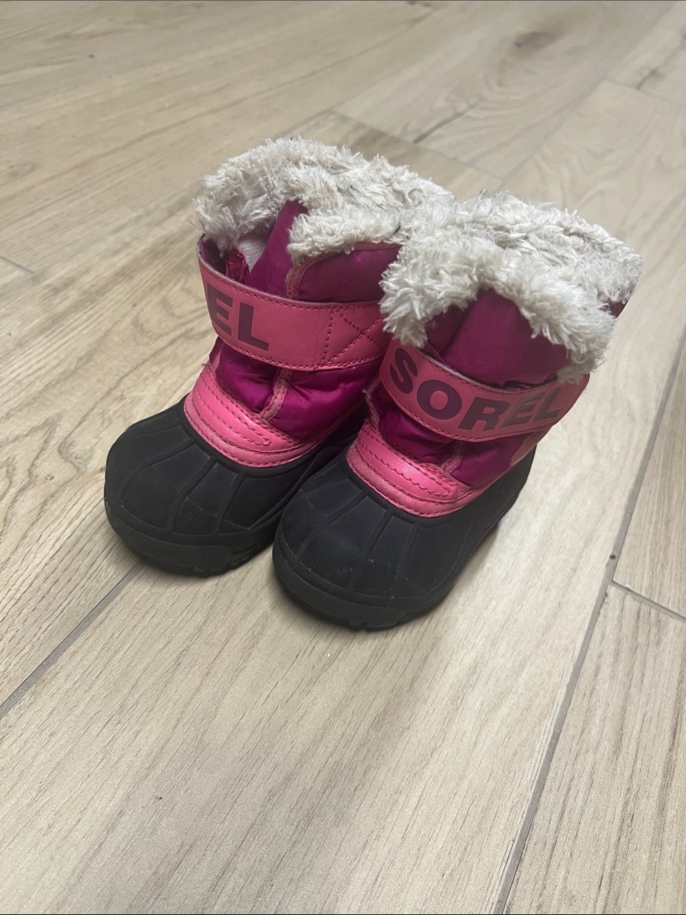 Sorel Kids Pink and Black Faux-Fur Snow Boots